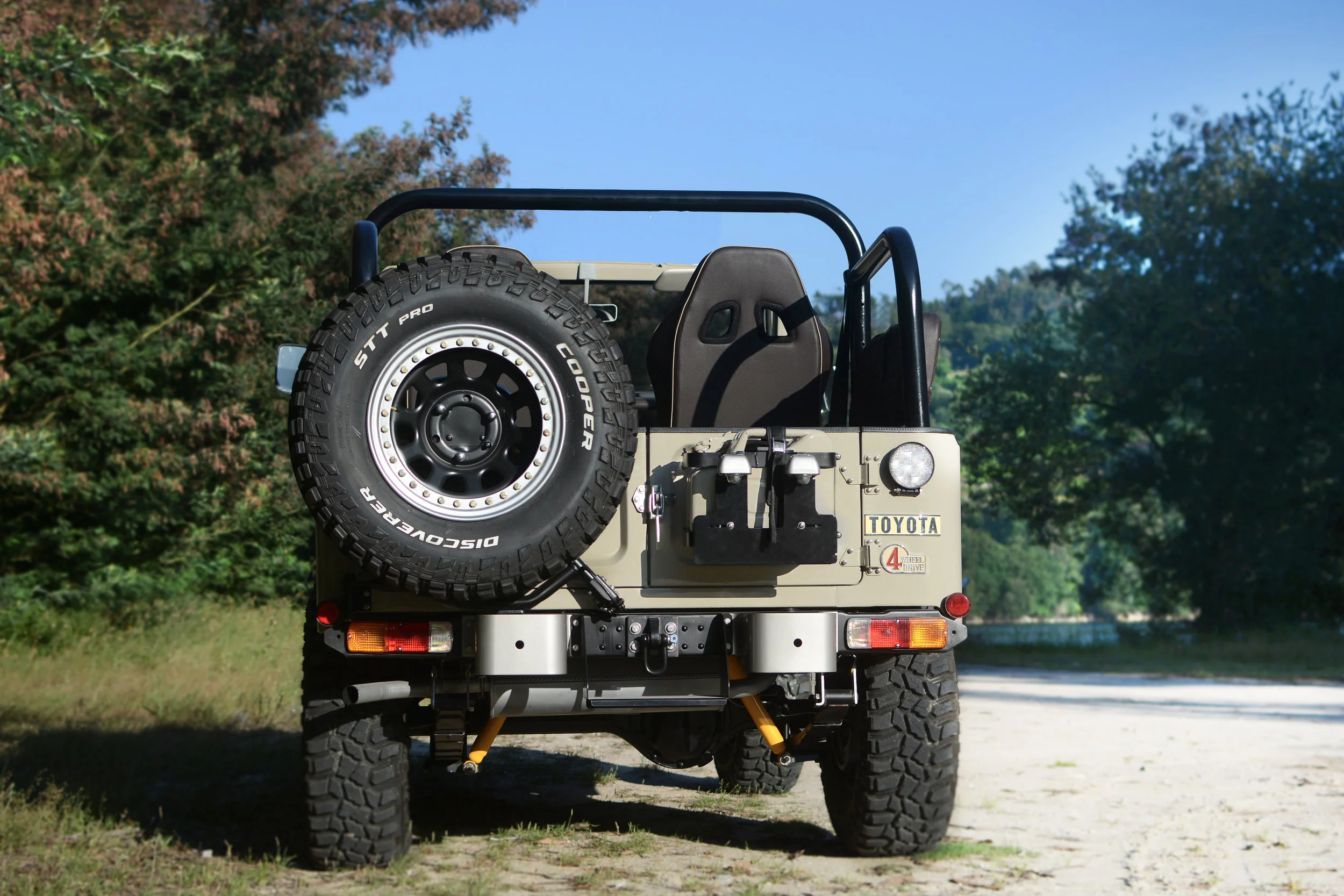 1979 Toyota Land Cruiser — Legacy Overland